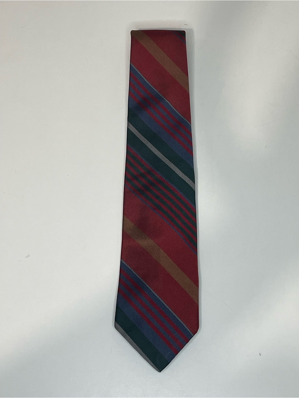 VTG Chaps-Ralph Lauren All Silk Red Green Blue Orange Grey Repp Tie